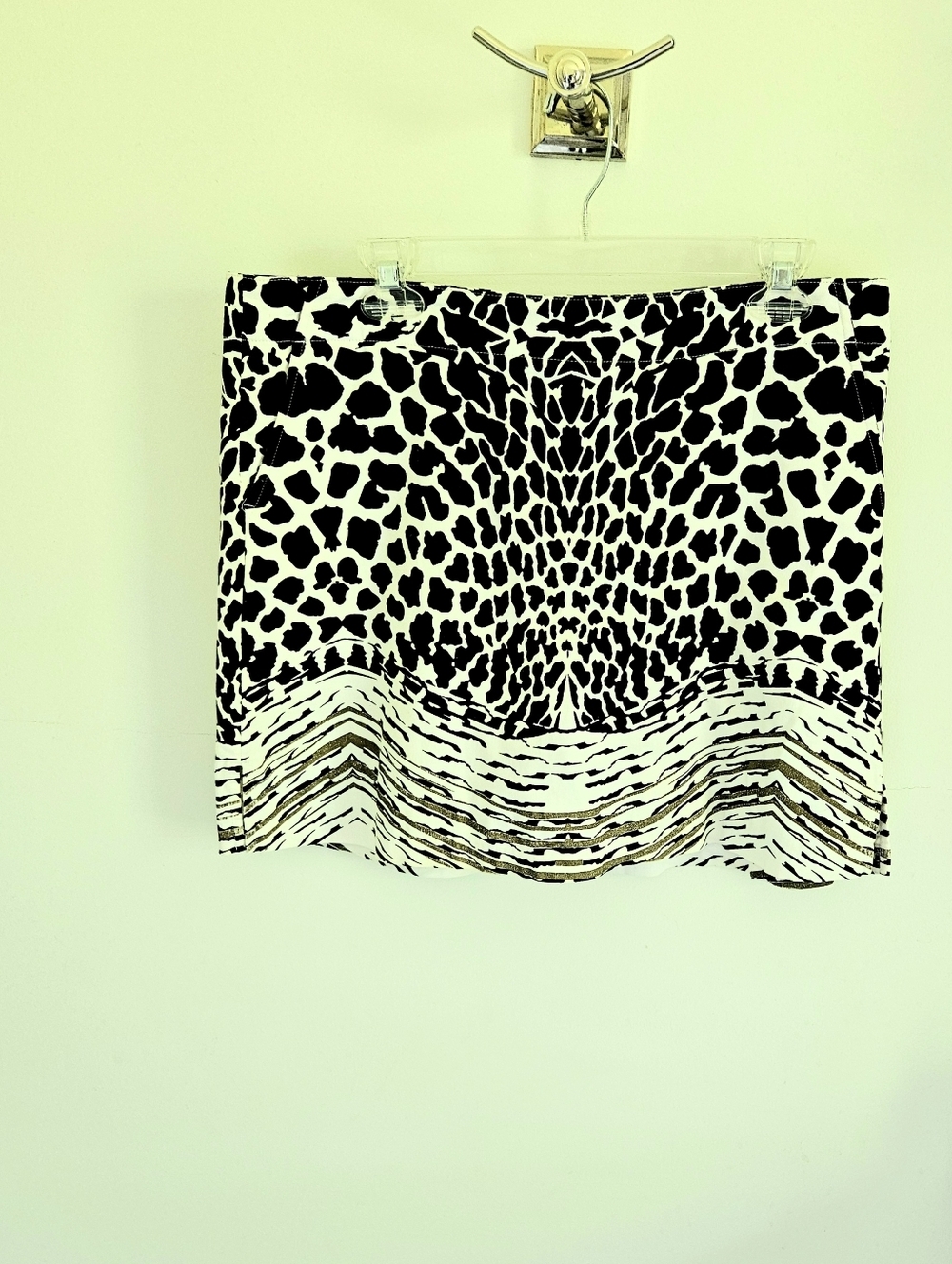 Lady Hagen Skorts Black White Animal Print